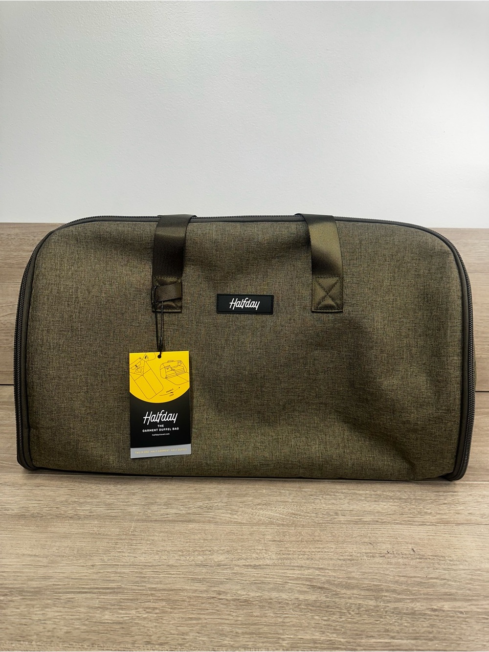 Halfday The Convertible Garment Duffel Bag 45L 2-In-1 Carry On Suit Travel Bag